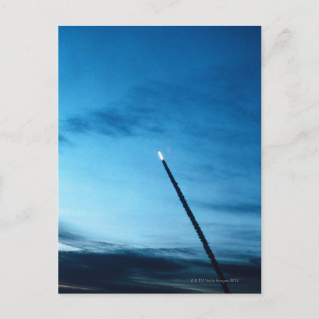 Cartão Postal Fumaça Por Trás De Um Ônibus Espacial (Frente)