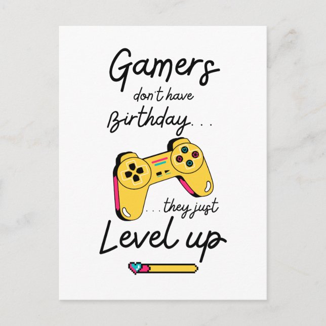 Cartão Postal "Gamers Level Up Birthday Card Design" (Frente)