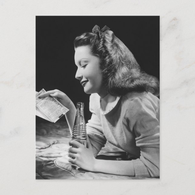 Cartão Postal Garota adolescente (Frente)