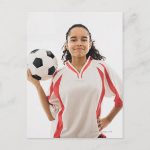 Cartão Postal Garota adolescente segurando bola de futebol na mã
