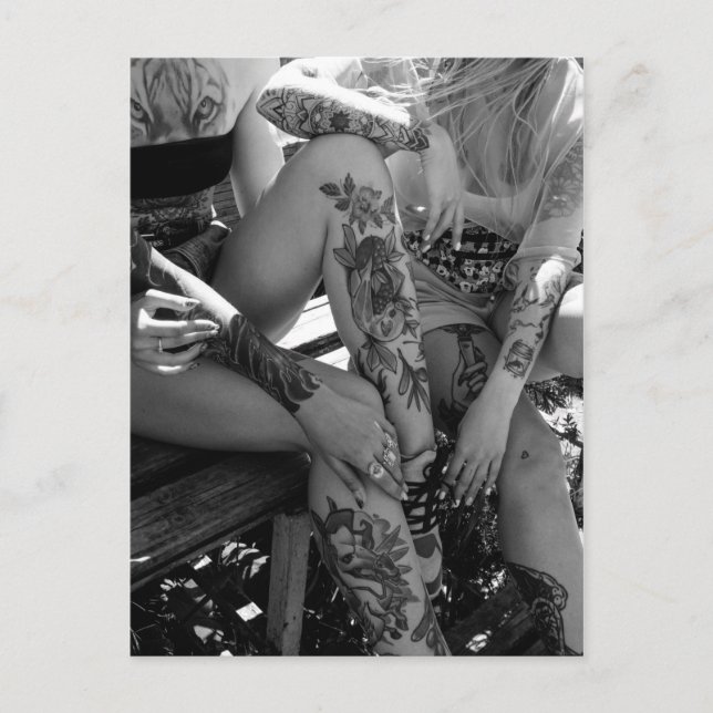 CARTÃO POSTAL GAROTAS DE TATUAGEM (Frente)