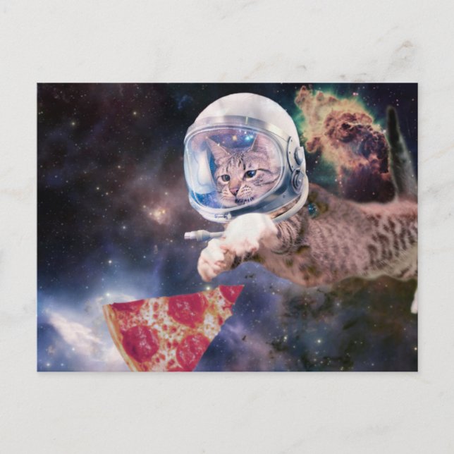 Cartão Postal Gato astronauta caçando uma fatia de pizza (Frente)