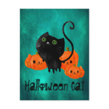 Gato bonitinho do Halloween com abóboras