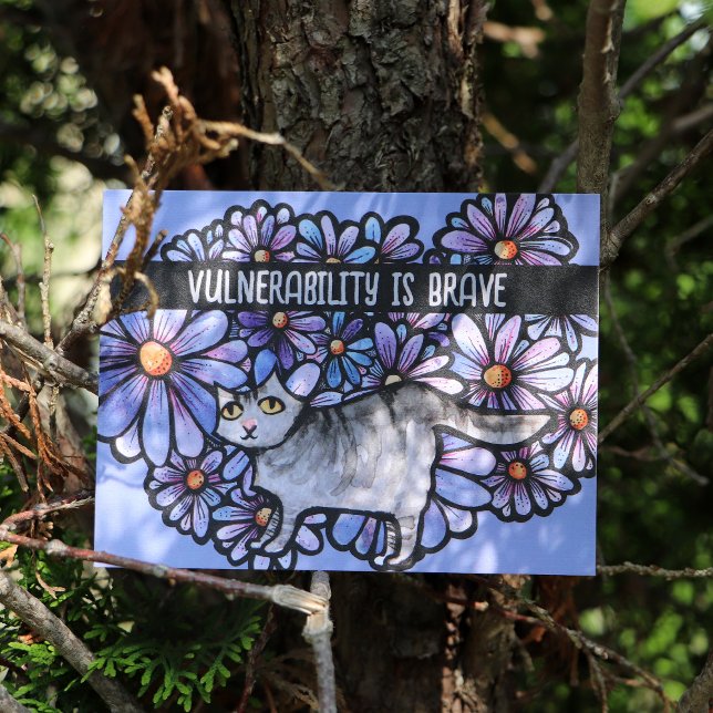 Cartão Postal Gato Kitty Roxo Margaridas Cinza Arte Gatos Cinzen (Criador carregado)