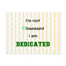 Geek engraçado dedicado não obcecado