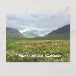 Cartão Postal Glencoe Valley Mountain in Scottish Highlands