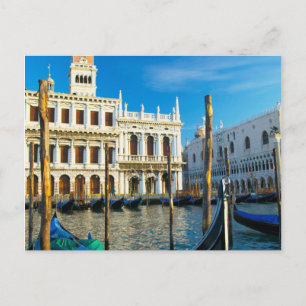 Cartão Postal Gôndolas no Grande Canal perto do Palácio do Doge