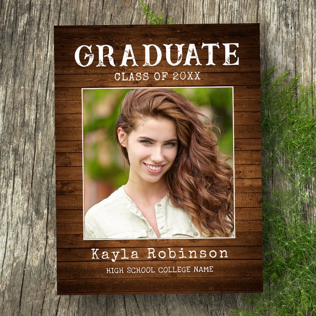 Cartão Postal Graduação de Foto em Plank de Madeira na moda Rust (Criador carregado)