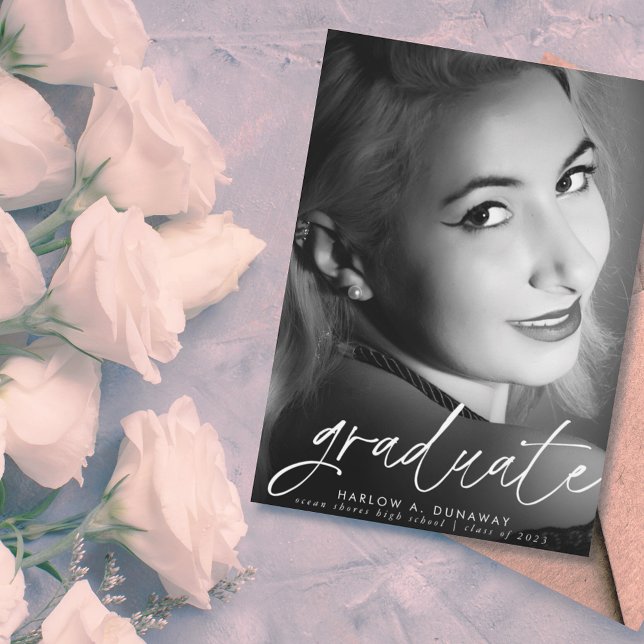 Cartão Postal Graduação de Fotos da Sobreposição Branca do Scrip (Criador carregado)