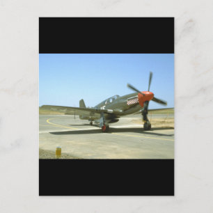 Cartão Postal Green P51 Mustang Taxiing_WWII Planes