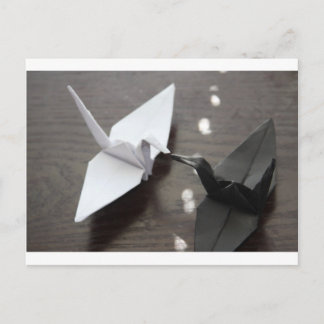 Cartão Postal guindastes de origami românticos