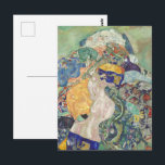 Cartão Postal Gustav Klimt - Bebê (Berço) de Belas Artes<br><div class="desc">O "Bebê (Berço)" de Gustav Klimt é uma representação pungente e íntima do mundo de um recém-nascido. A criança, balançada em cobertores suaves e quentes, está pacificamente num berço, cercada por uma aura de serenidade. O uso de tons ricos e sujos e padrões intrincados no tecido e no fundo da...</div>