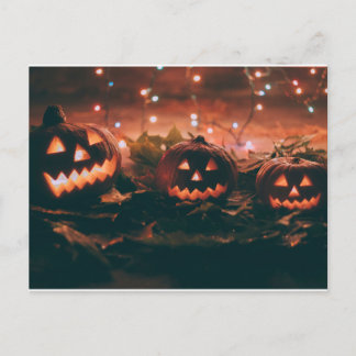 Cartão Postal Halloween com Abóboras e luzes