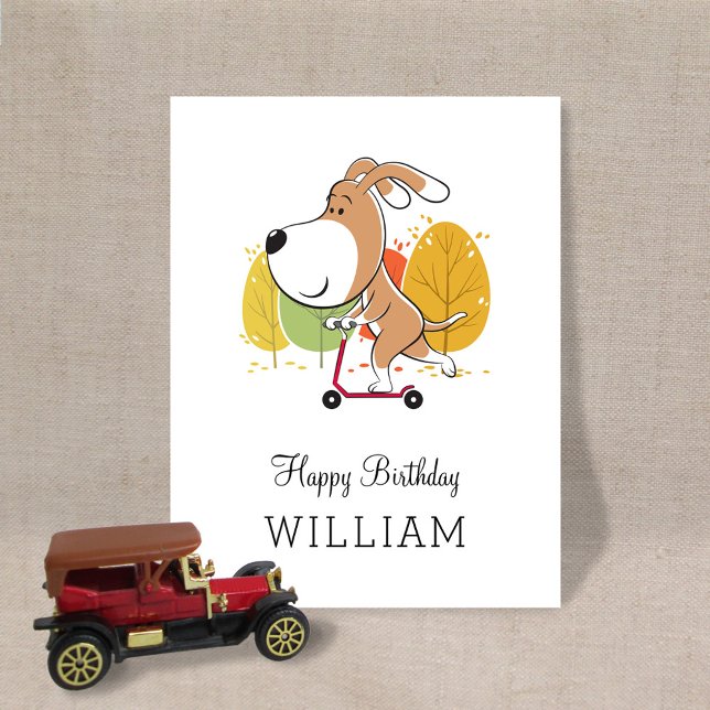 Cartão Postal Happy Birthday Cute Funny Dog Puppy Kick Scooter (Criador carregado)