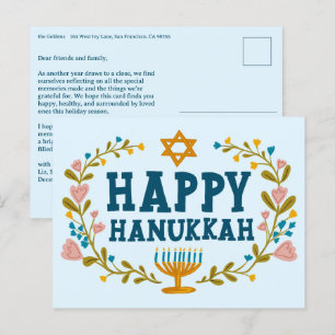 Cartão Postal HAPPY HANUKKAH Floral Wreath Menorah Texto persona