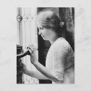Cartão Postal Helen Keller Watering Plant Retrait