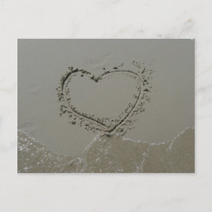 Cartão Postal Herz im Sand