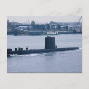 Cartão Postal HMS Osiris" deixando Portsmouth Naval Base, Hampsh