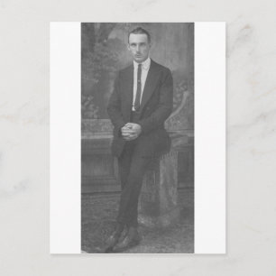 Cartão Postal Homem de 1920 em pé