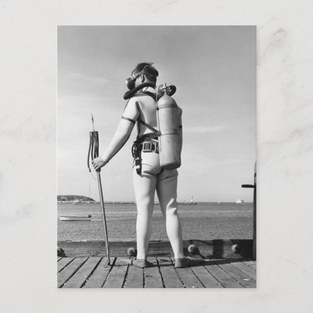 Cartão Postal Homem em Pier (Frente)