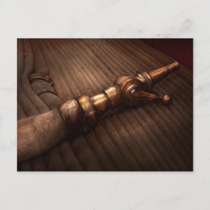 Cartão Postal Homem-Fogo - É educado apontar