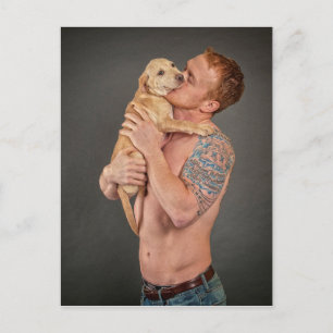 Cartão Postal Homens de verdade adoram cachorros