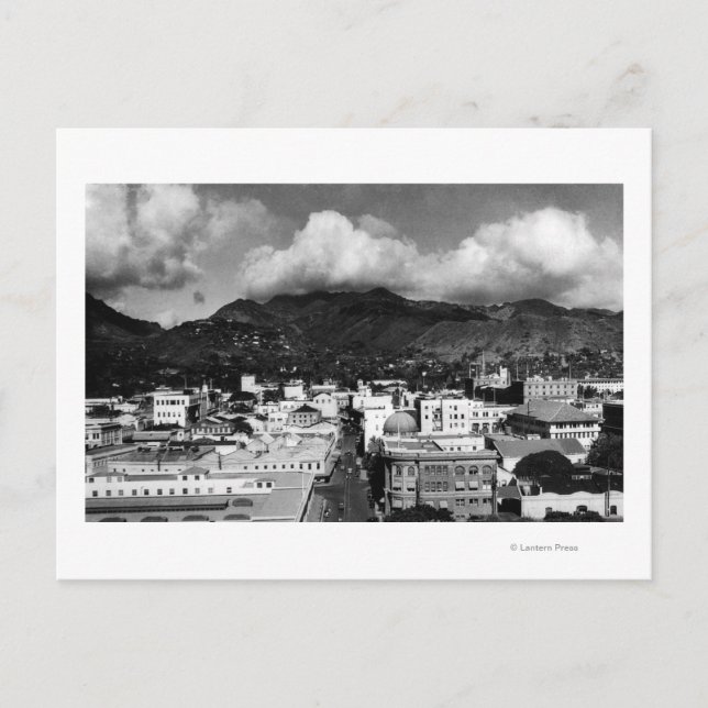 Cartão Postal Honolulu, HA - Vista da cidade da Torre Aloha (Frente)