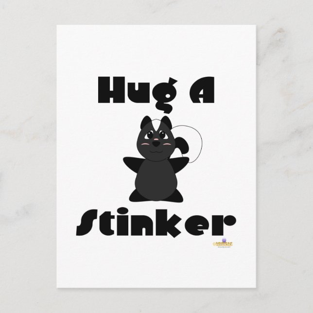 Cartão Postal Huggable Skunk Hug A Stinker (Frente)