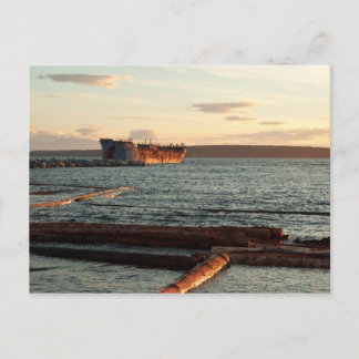 Cartão Postal Hulk de Água em Massa