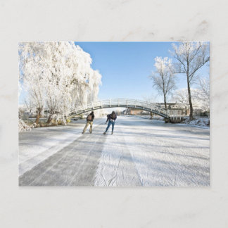 Cartão Postal Ice scating in the Netherlands