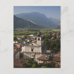 Cartão Postal Igreja colegiada de manhã, Arco, Trento