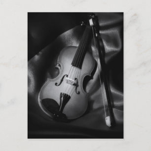 Cartão Postal Imagem b&W de vida estática de um violino