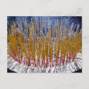 Cartão Postal Incenso em um templo - Zhongdian, Yunnan, China