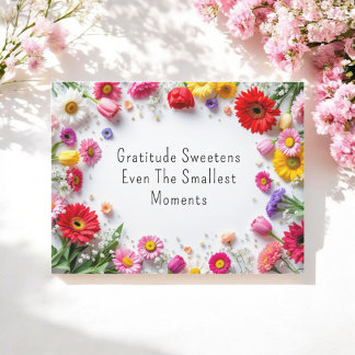 Cartão Postal Inspiração cita Gratidão Palavra Colorida