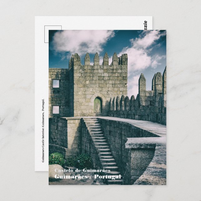 Cartão Postal Interior do Castelo de Guimaraes. Guimarães, Portu (Frente/Verso)