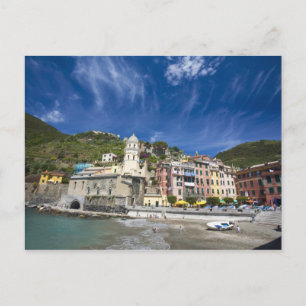 Cartão Postal Itália, Cinque Terre, Vernazza, Porto e Igreja 2