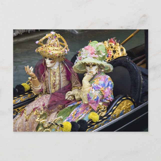 Cartão Postal Itália, Veneza. Casal vestido de fantasia para (Frente)