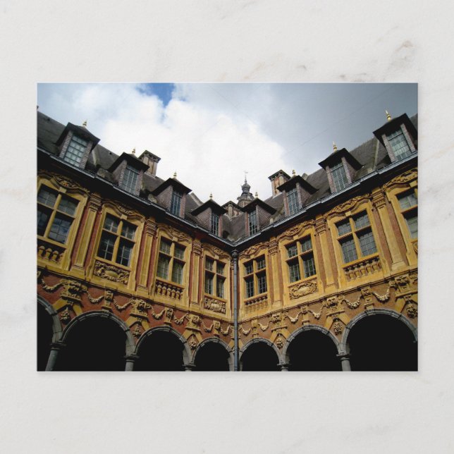 Cartão Postal Janelas parisienses coloridas (Frente)