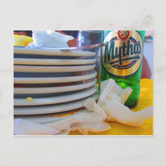 Cartão Postal Jantar em Pirgos, na ilha de Tinos, Grécia (Frente)