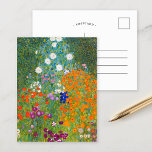 Cartão Postal Jardim Flor | Gustav Klimt<br><div class="desc">Jardim Flor (1905-1907) do artista austríaco Gustav Klimt. A pintura de arte original é óleo na canvas com uma paisagem abstrato brilhante de flores coloridas. Use as ferramentas de design para adicionar texto personalizado ou personalizar a imagem.</div>