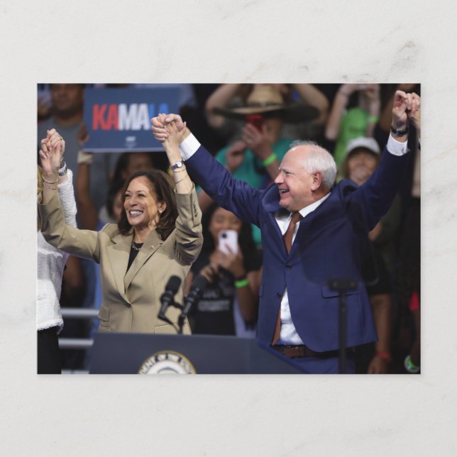 Cartão Postal Kamala Harris e Tim Walz (Frente)