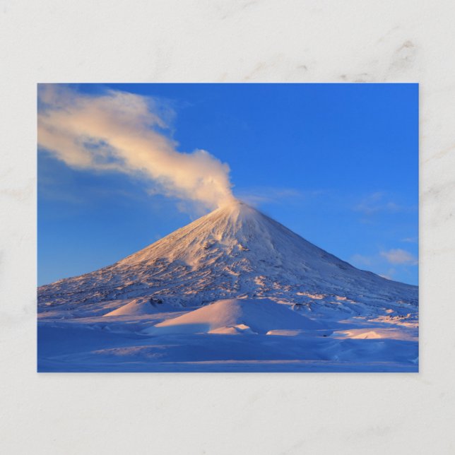 Cartão Postal Kamchatka ativa Klyuchevskoy Volcano ao nascer do  (Frente)