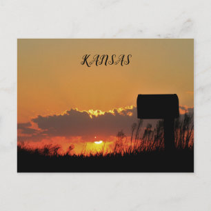 Cartão Postal Kansas Sunset com nuvens e raios solares Placa de