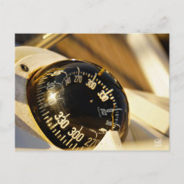 Cartão Postal Kompas helpt navigeren en koer behouden. 