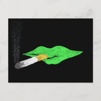 Cartão Postal Lábios Verdes Fumando