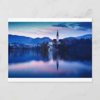 Cartão Postal Lago Bled e igreja da ilha