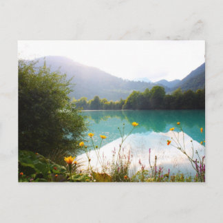 Cartão Postal Lago bonito nos Alpes, Eslovênia