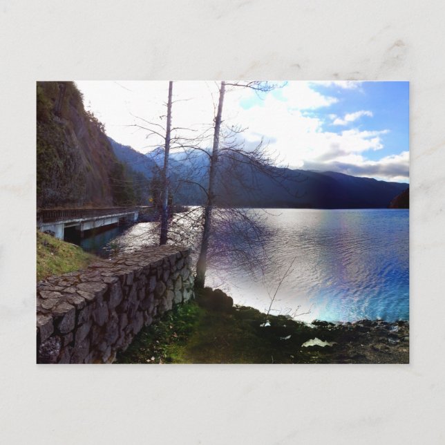 Cartão Postal Lago Crescent da Rota 101 dos EUA (Frente)