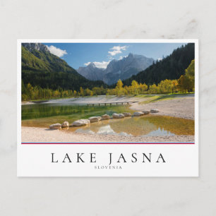 Cartão Postal Lago Jasna nos Alpes eslovenos no outono