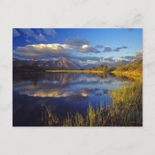 Cartão Postal Lago Maskinonge no Parque Nacional Waterton Lakes